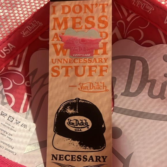 Von Dutch Hollywood Patch Pink VELVET Trucker Hat | Adjustable/Snapback |NEW/NWT - Picture 8 of 9